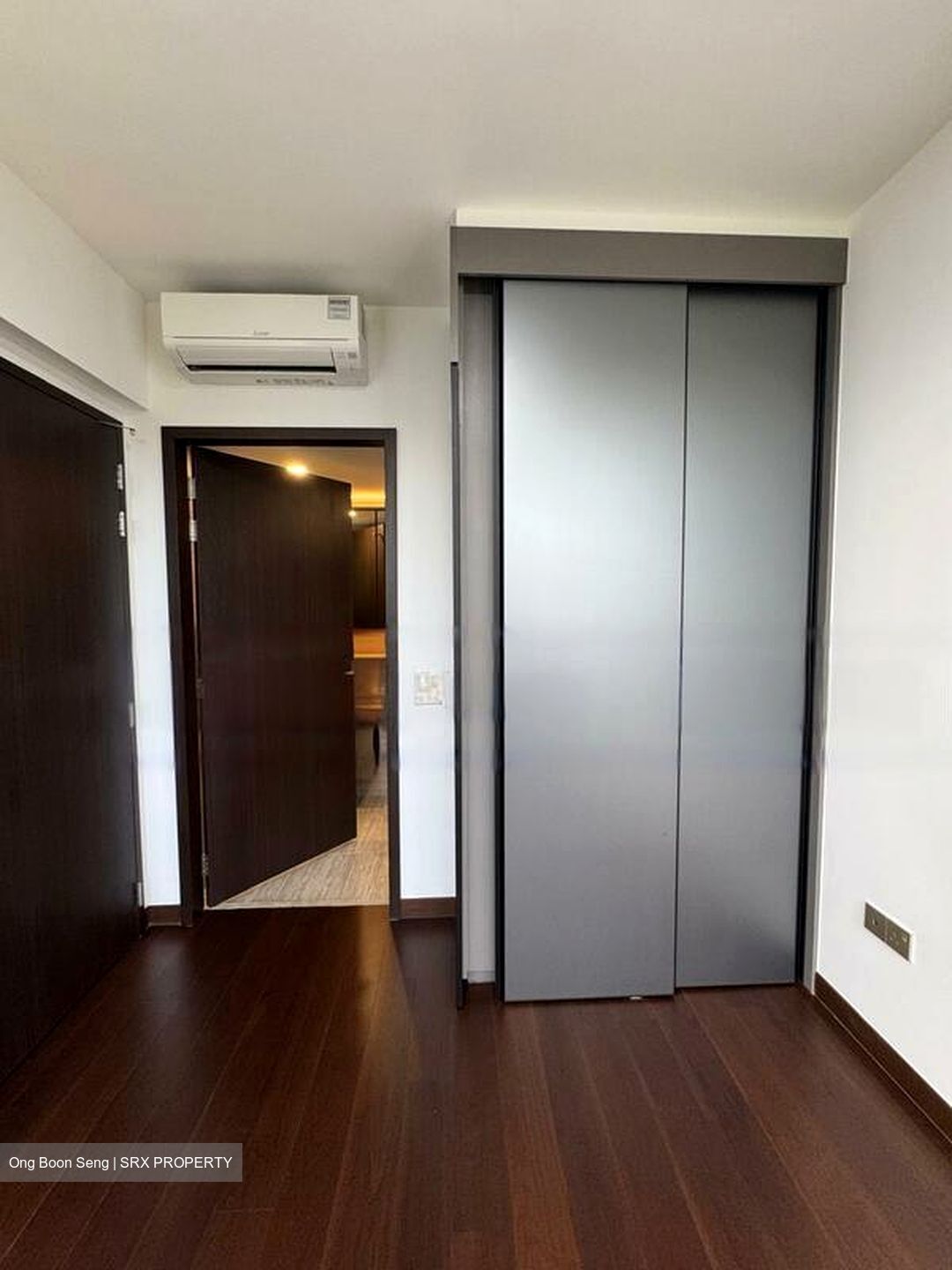 The Commodore (D27), Condominium #449903541